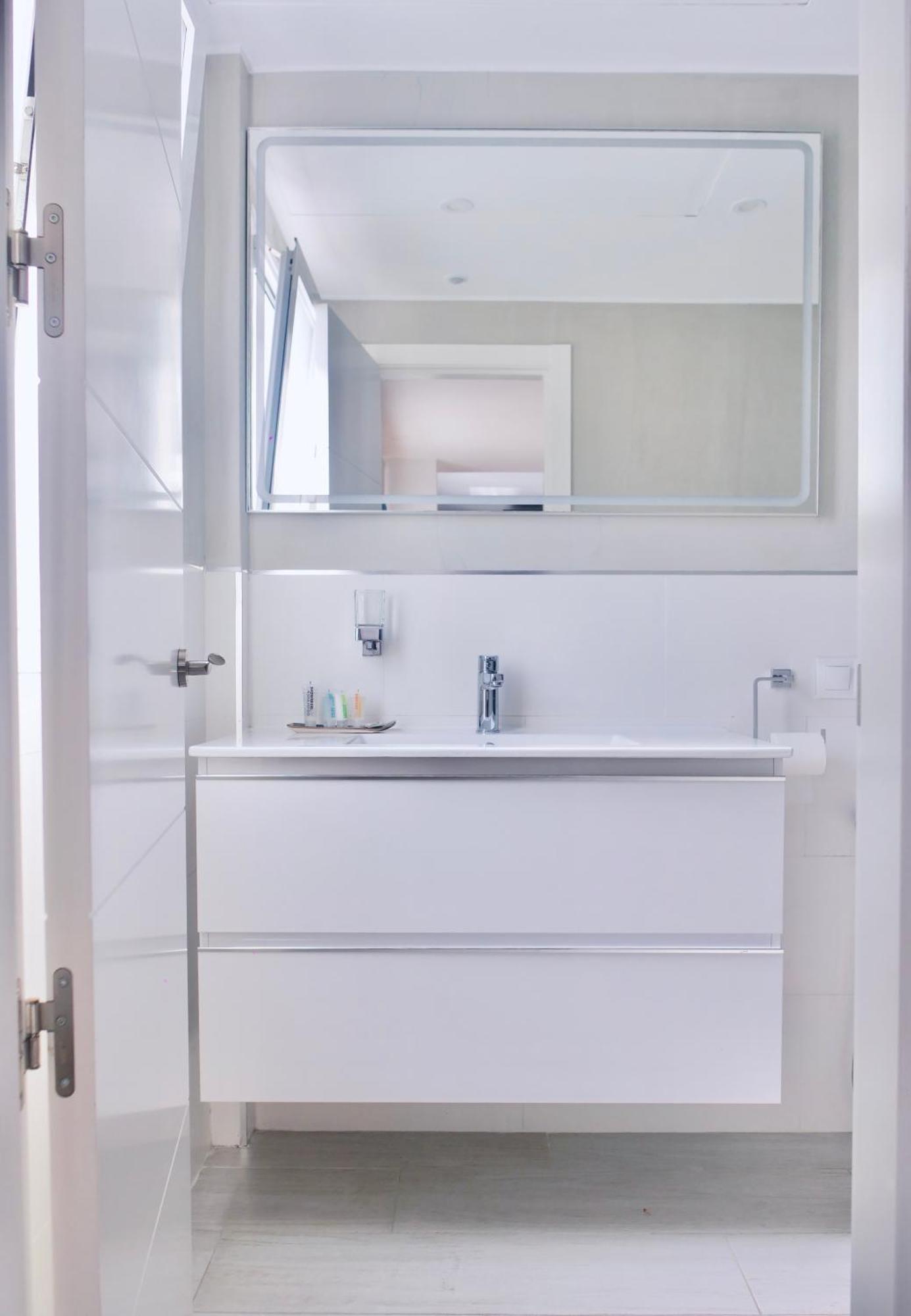 Myra Apart-Hotel Marbella Dış mekan fotoğraf